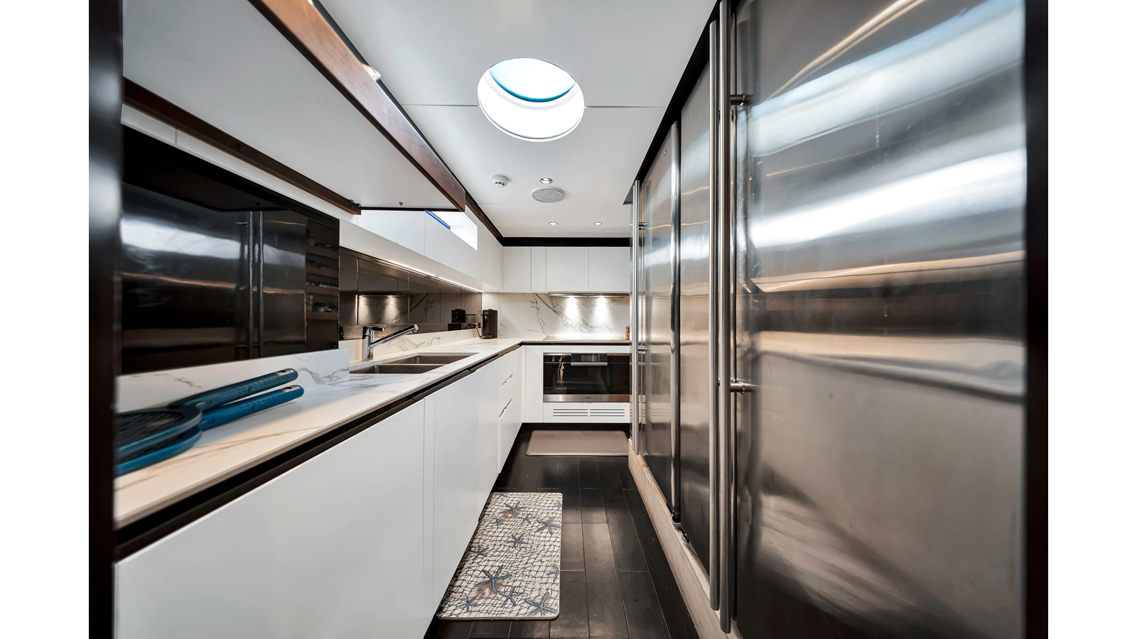 Azimut Yachts  CLOUD 9 For Sale