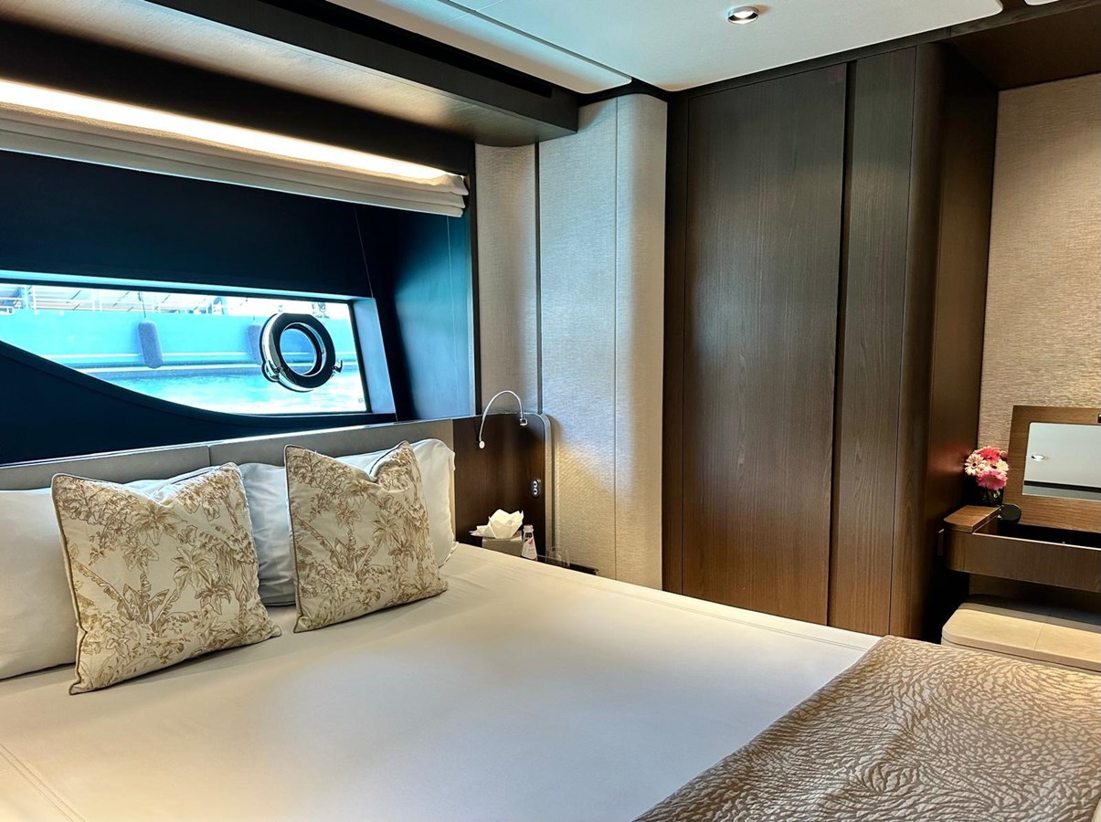 Ferretti Yachts Motor Yacht LADY AGA For Sale
