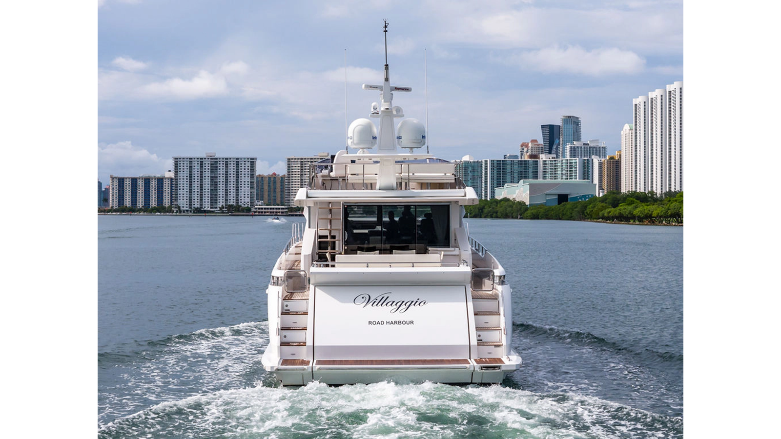 Azimut Yachts Motor Yacht VILLAGGIO For Sale