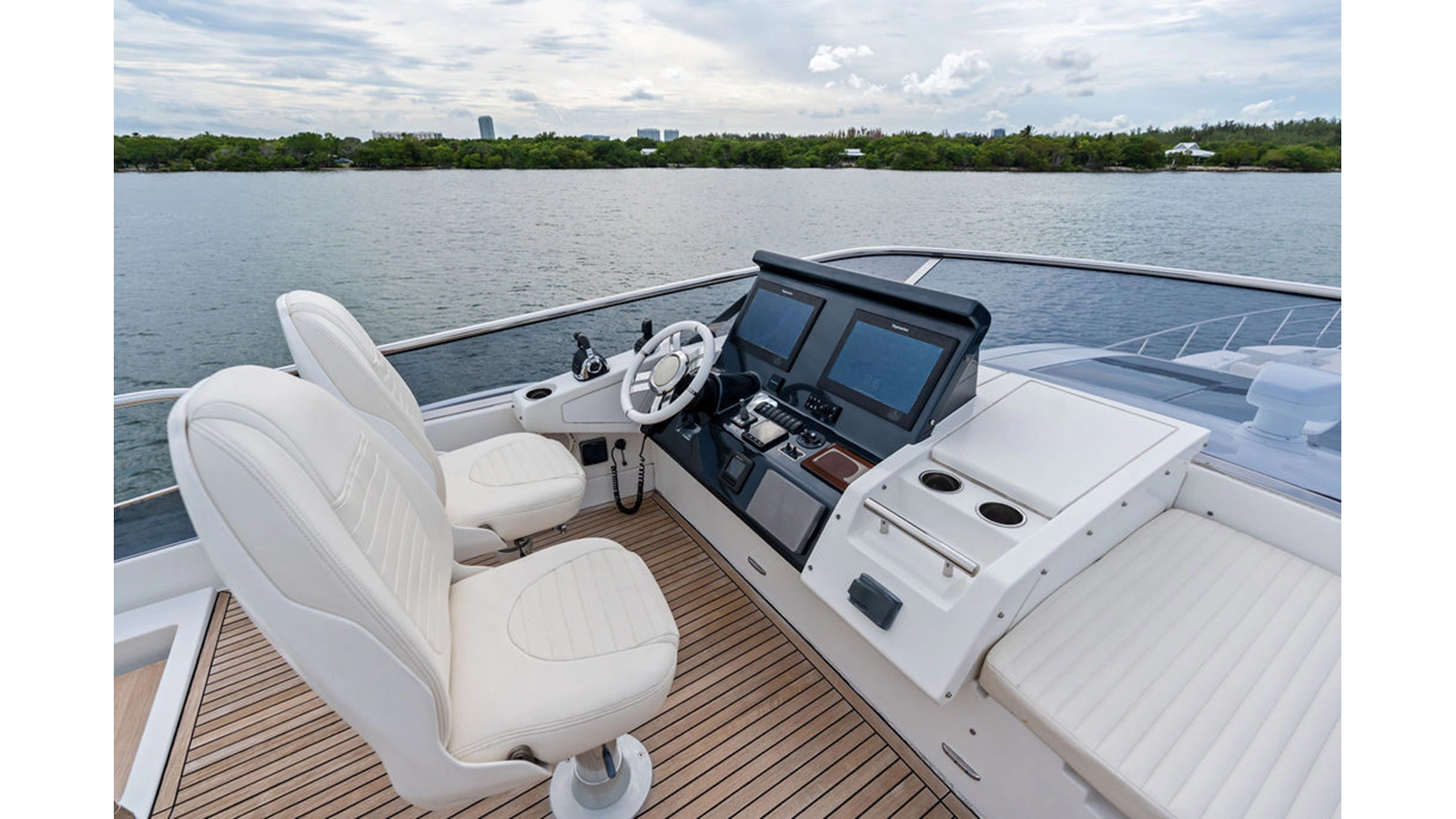 Azimut Yachts Motor Yacht VILLAGGIO For Sale