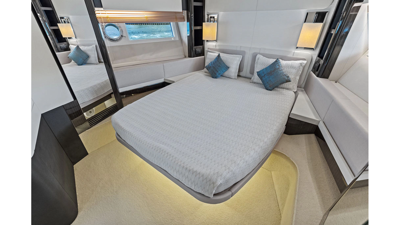 Azimut Yachts Motor Yacht VILLAGGIO For Sale