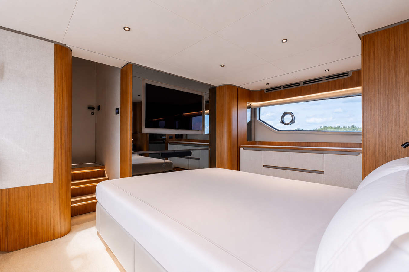 Ferretti Motor Yacht KATRIN I For Sale