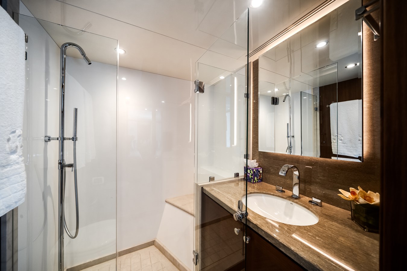 Ocean Alexander Motor Yacht Wiggle Room For Sale