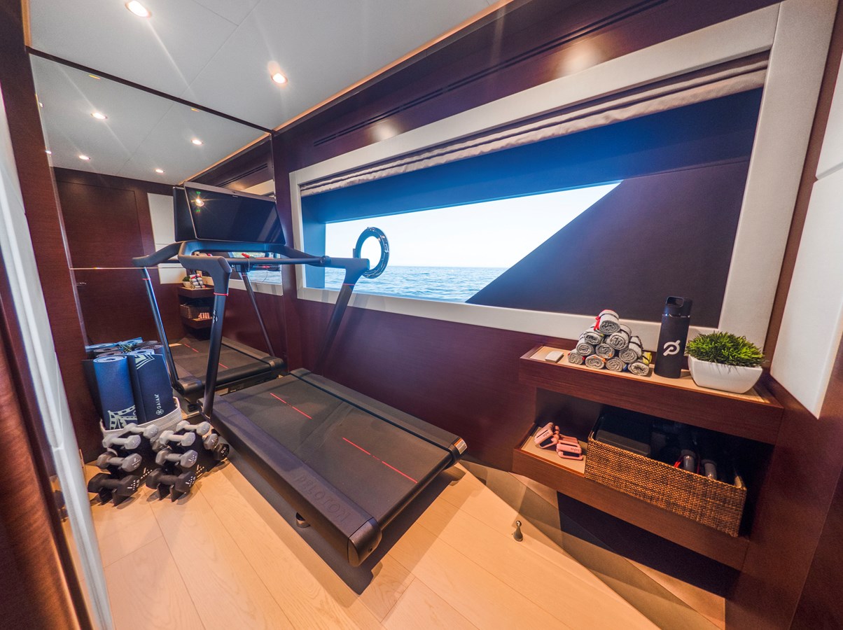 Ocean Alexander Motor Yacht LONE STAR For Sale