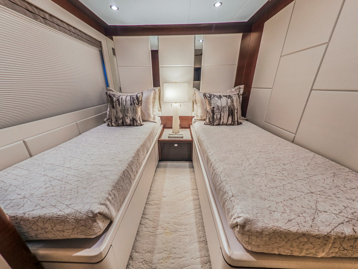 Ocean Alexander Motor Yacht LONE STAR For Sale