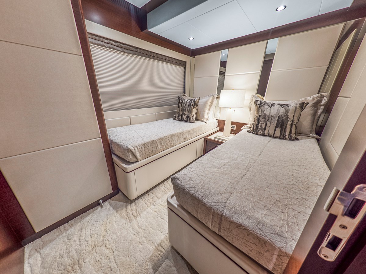 Ocean Alexander Motor Yacht LONE STAR For Sale