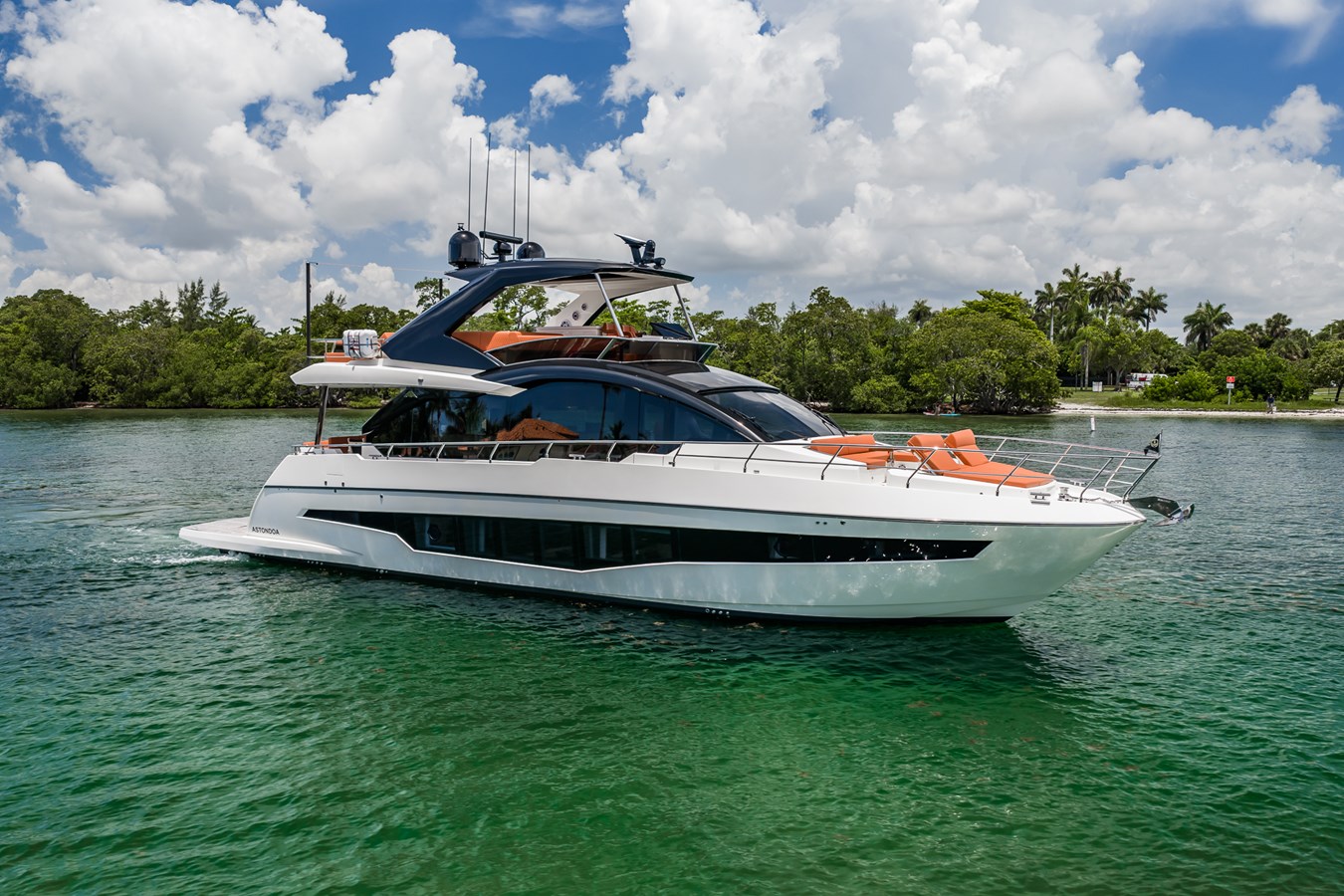 Astilleros Astondoa Motor Yacht ELENA For Sale