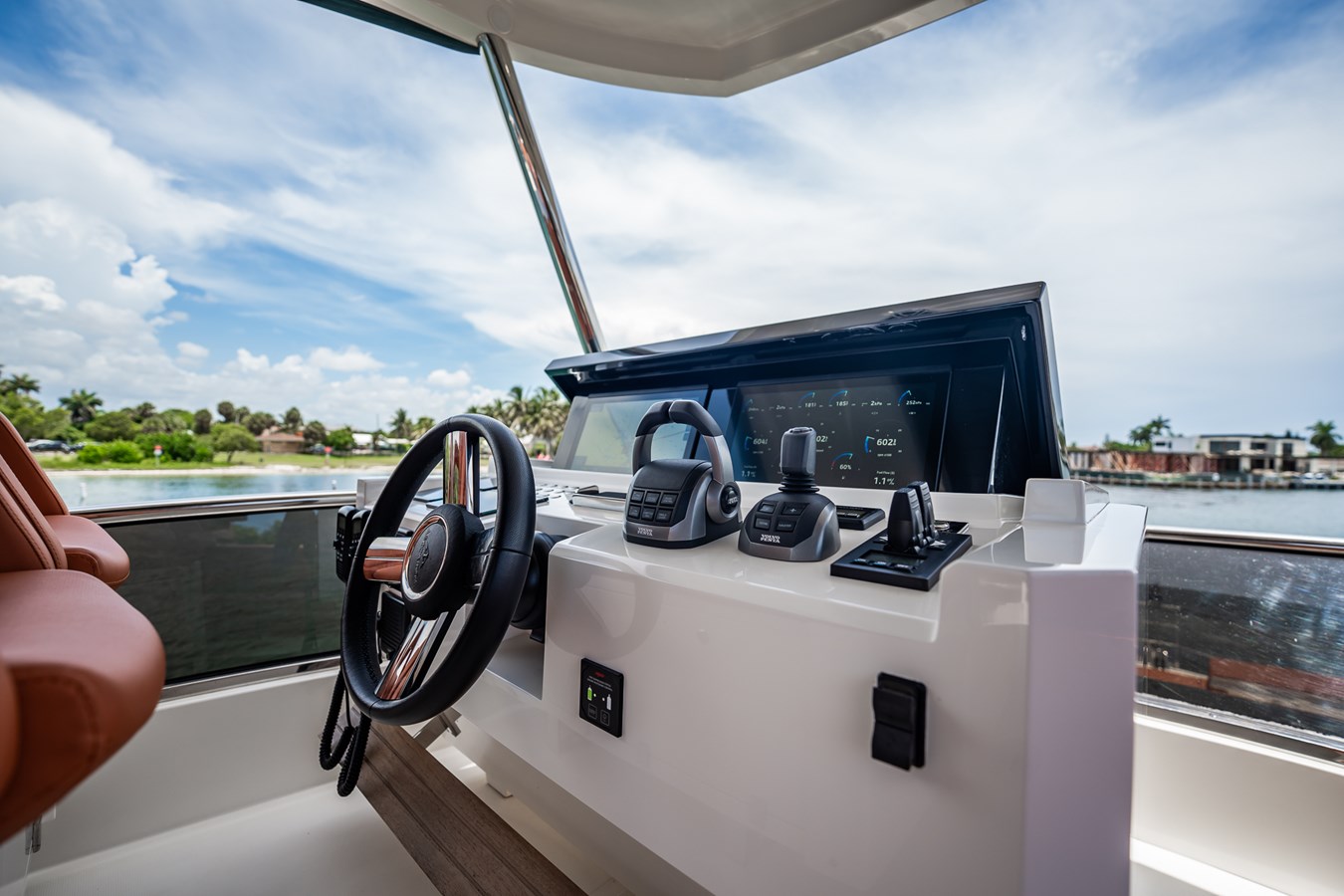 Astilleros Astondoa Motor Yacht ELENA For Sale