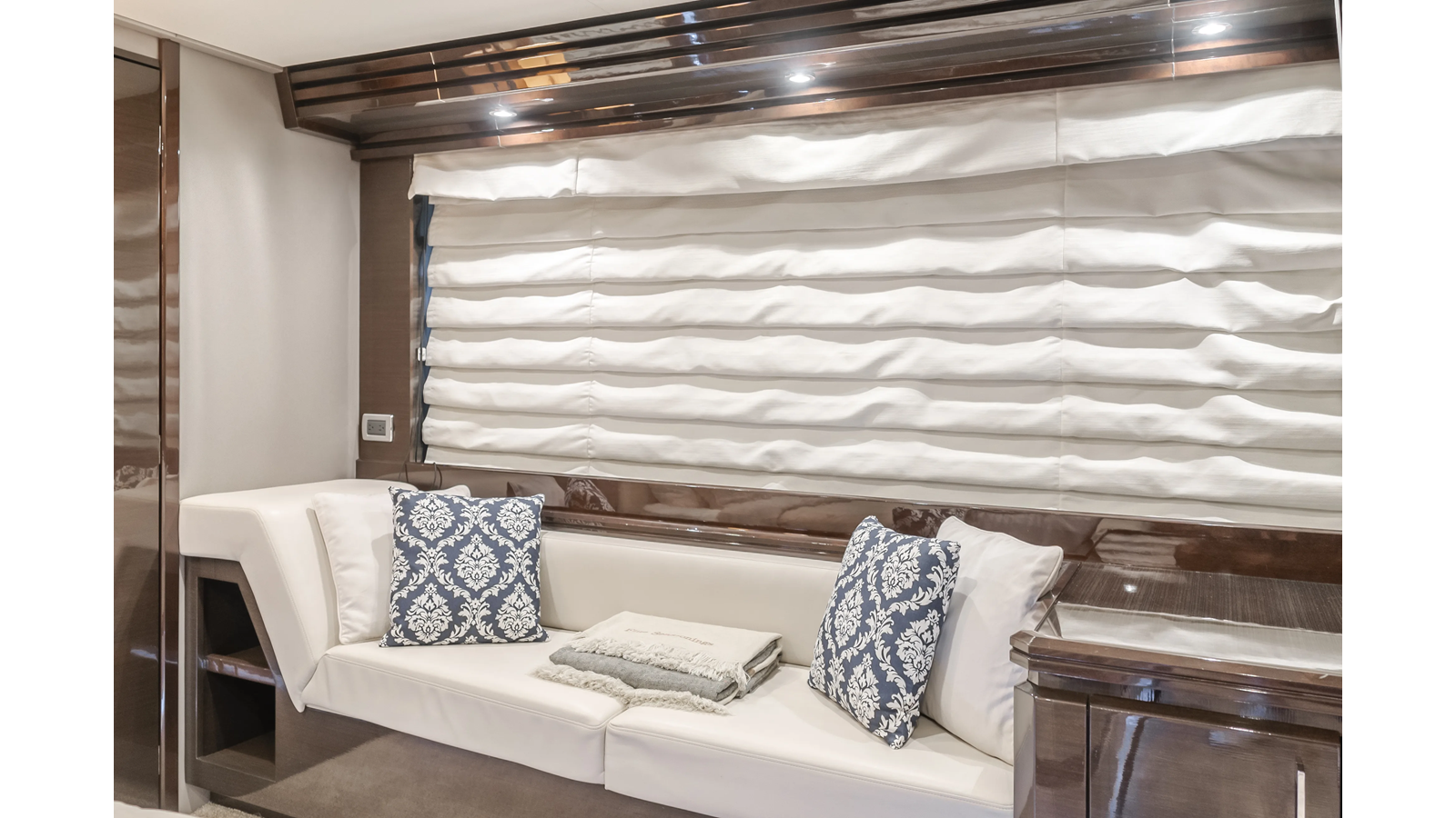 Marquis Motor Yacht FINE SEAS-ONINGS For Sale