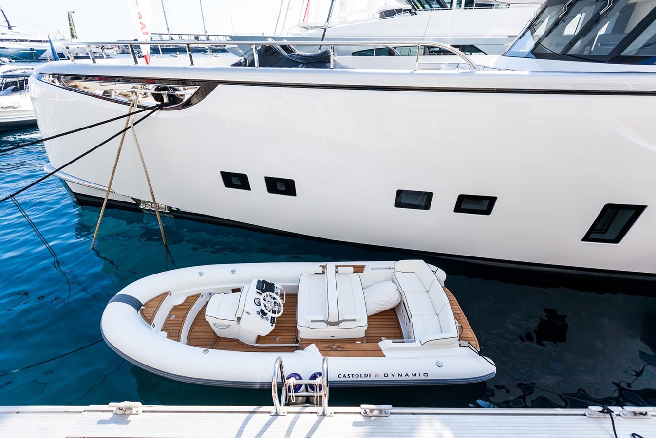 Dynamiq Motor Yacht JETSETTER For Sale