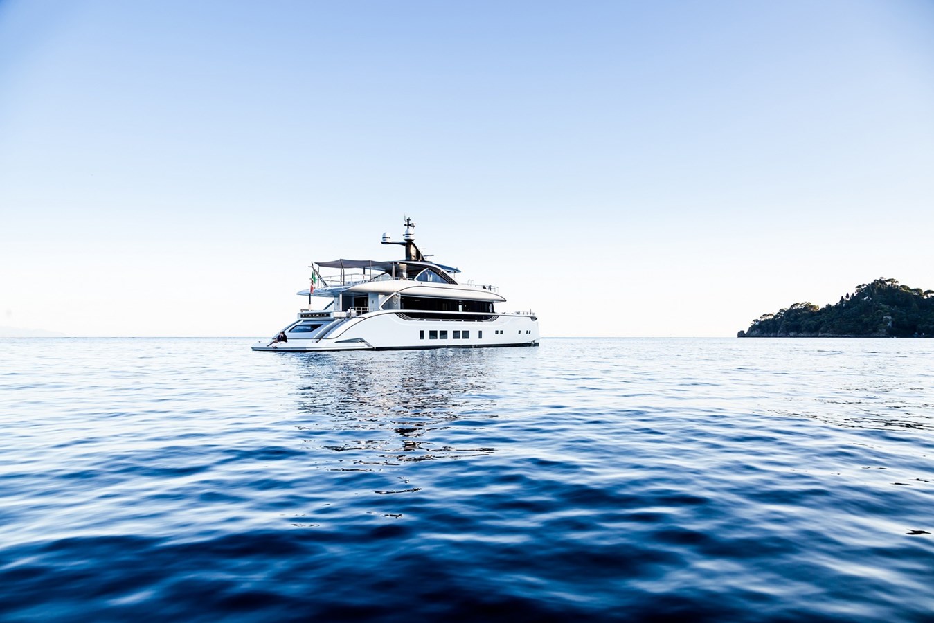 Dynamiq Motor Yacht JETSETTER For Sale