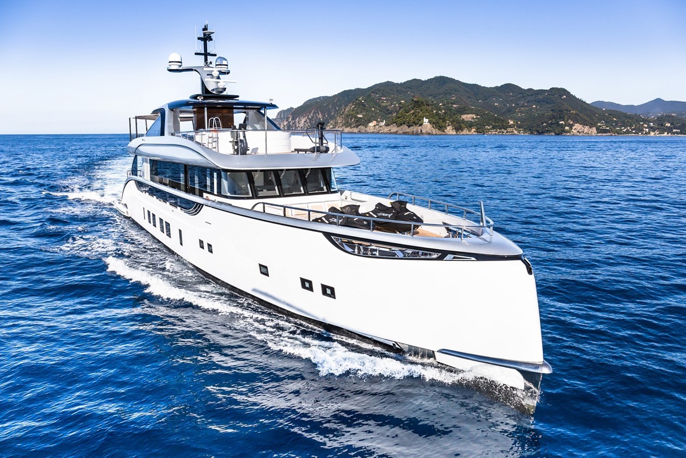 Dynamiq Motor Yacht JETSETTER For Sale