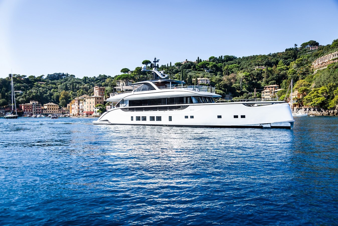 Dynamiq Motor Yacht JETSETTER For Sale