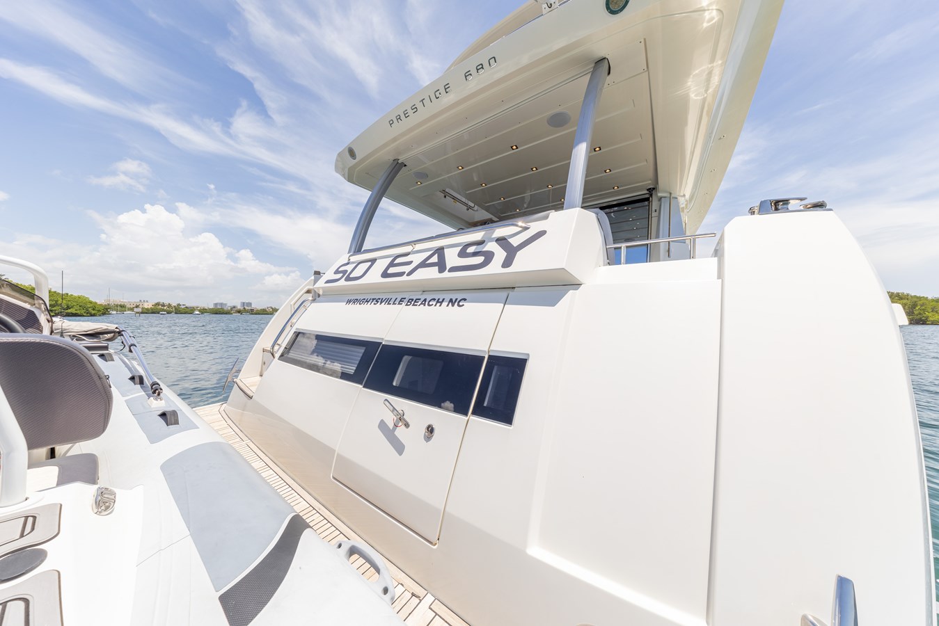 Prestige Yachts Motor Boat N/A For Sale