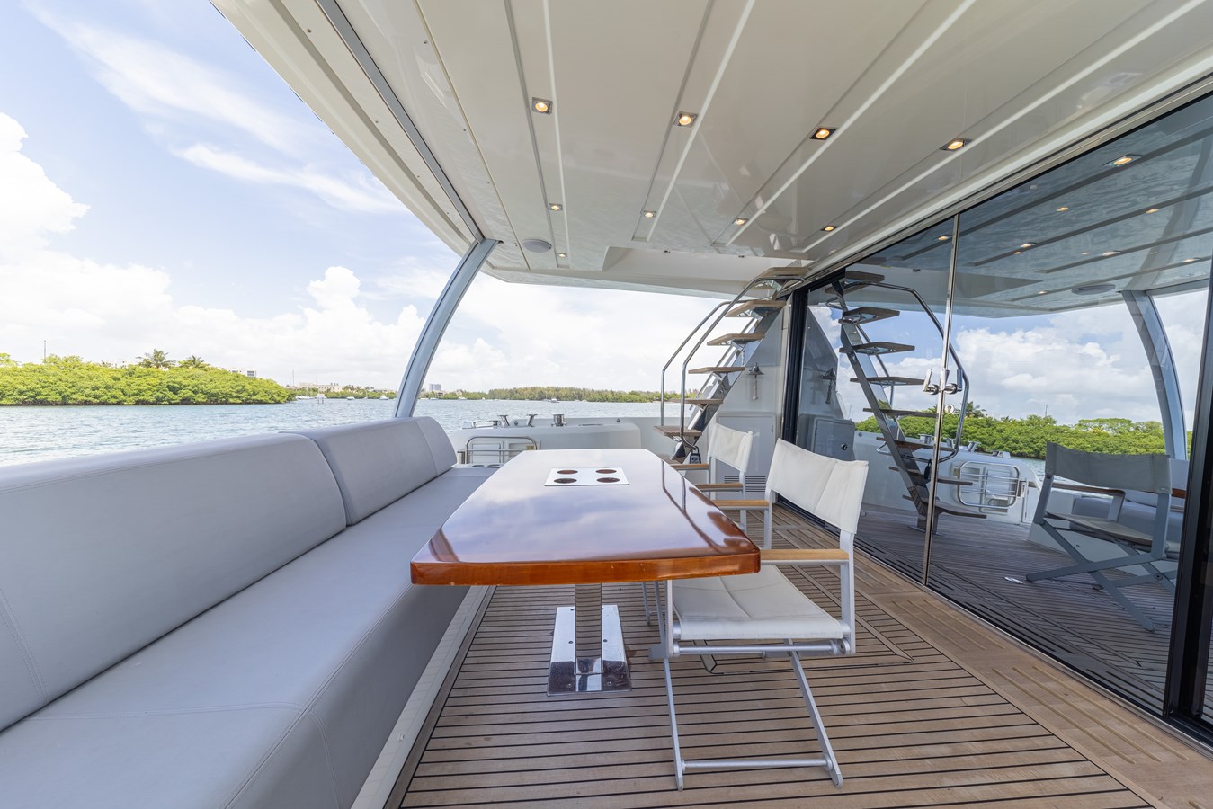 Prestige Yachts Motor Boat N/A For Sale