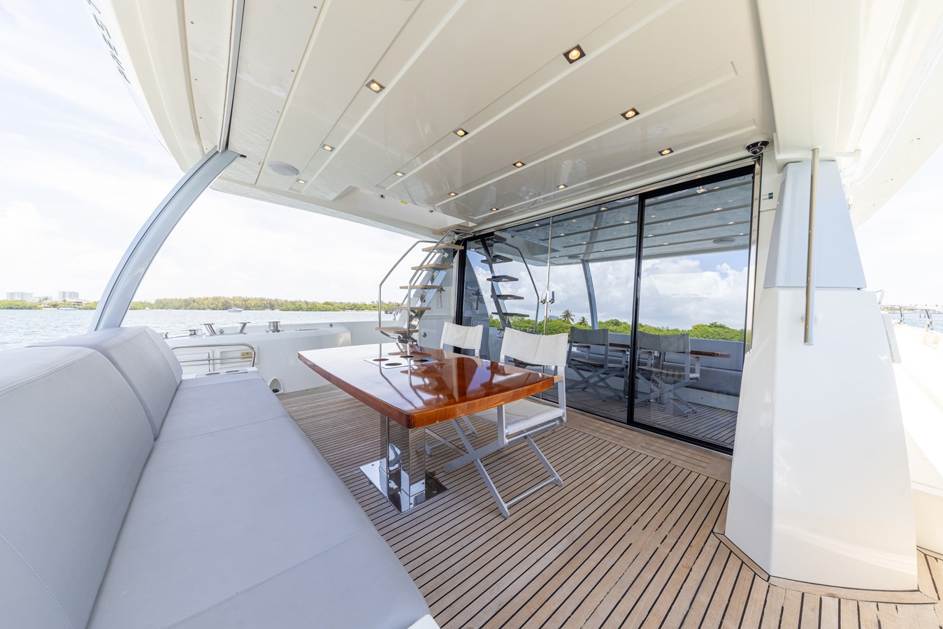 Prestige Yachts Motor Boat N/A For Sale