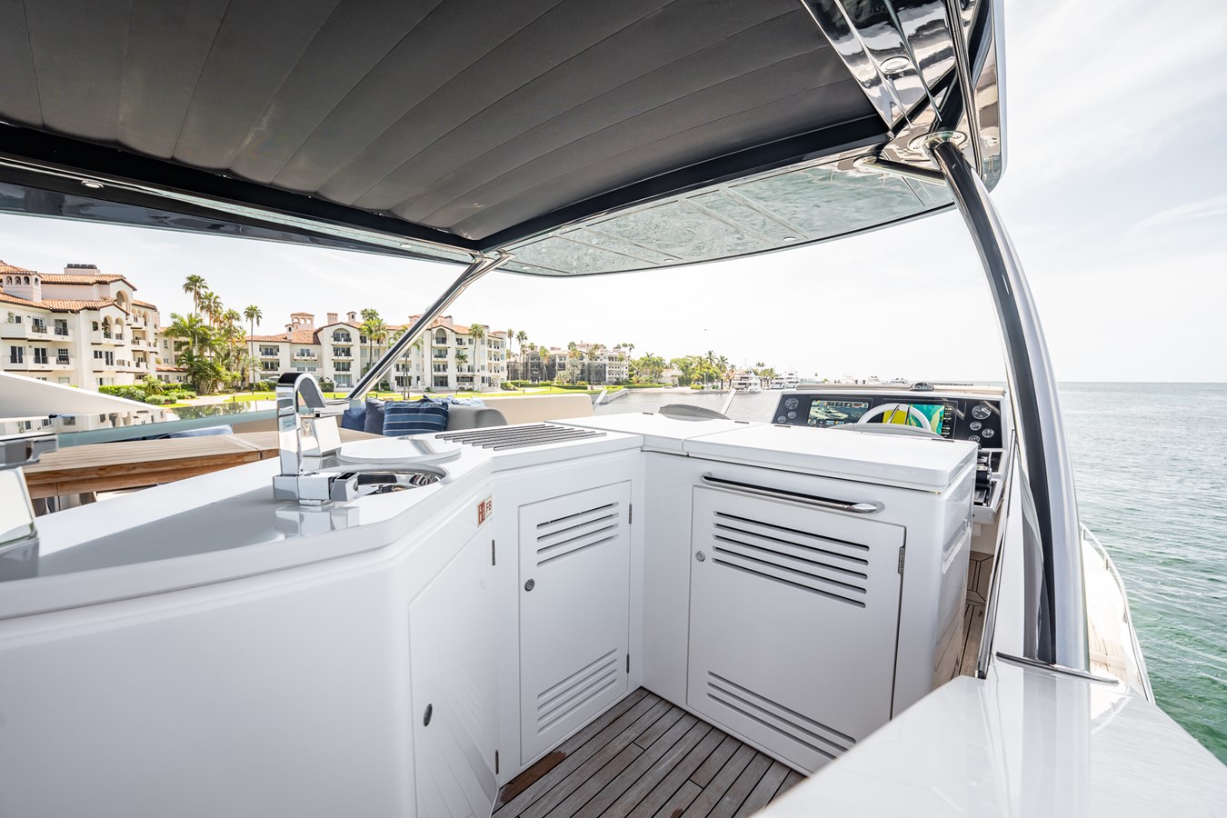 Sunseeker Motor Yacht BAZINGA For Sale