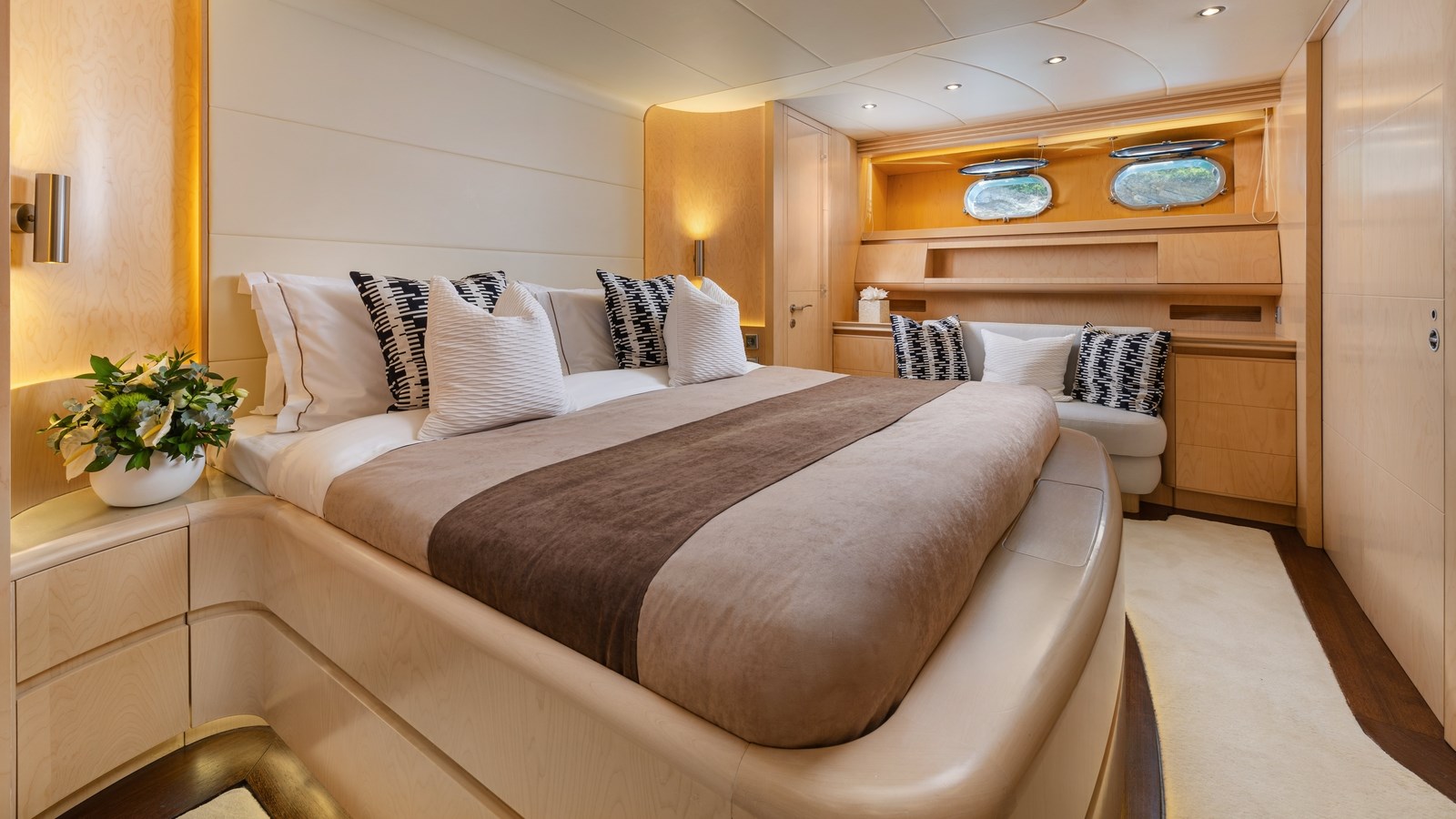 Maiora Motor Boat GREY WOLF For Sale