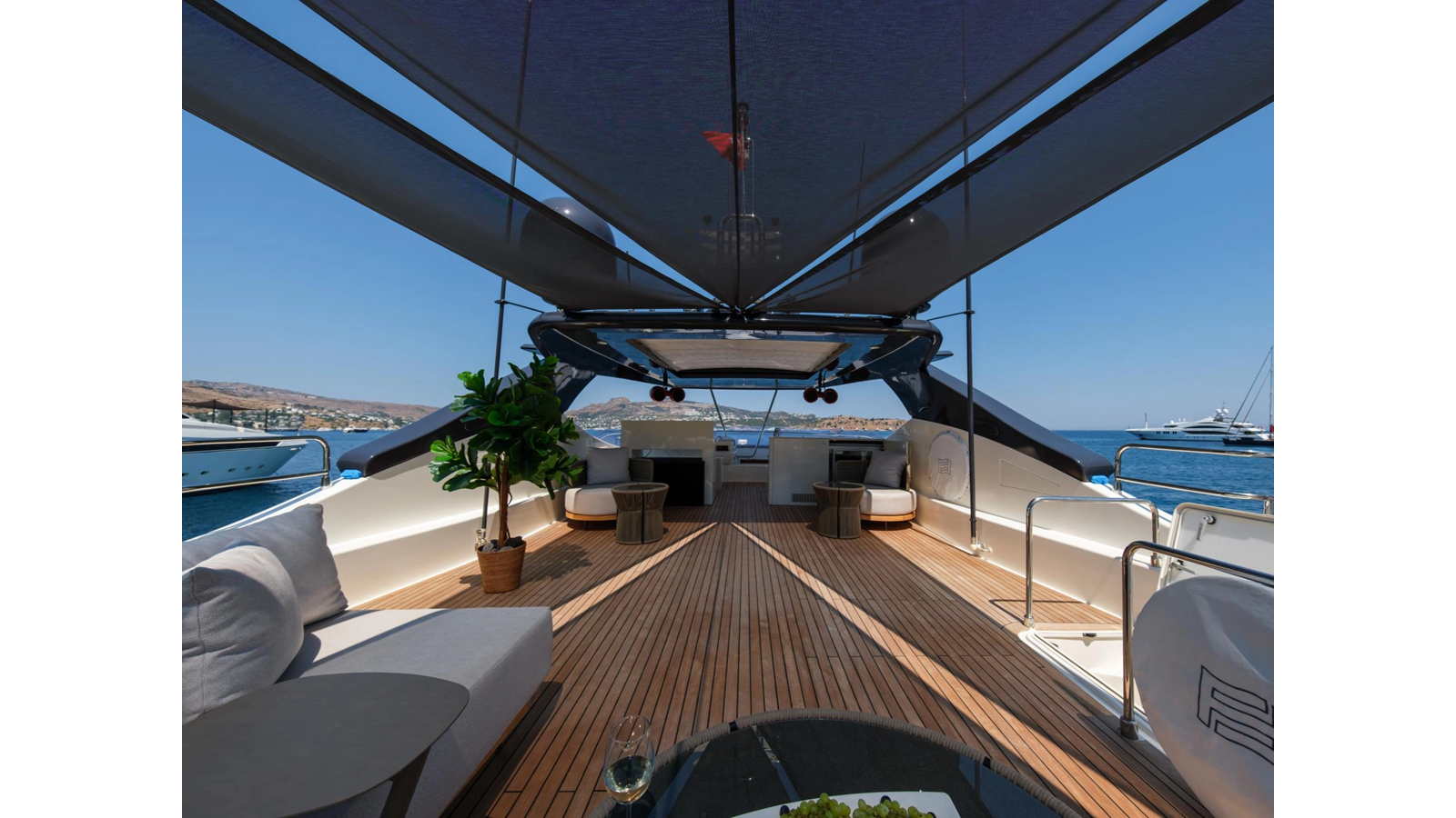 Ferretti Yachts Motor Yacht DAYDREAM2 For Sale