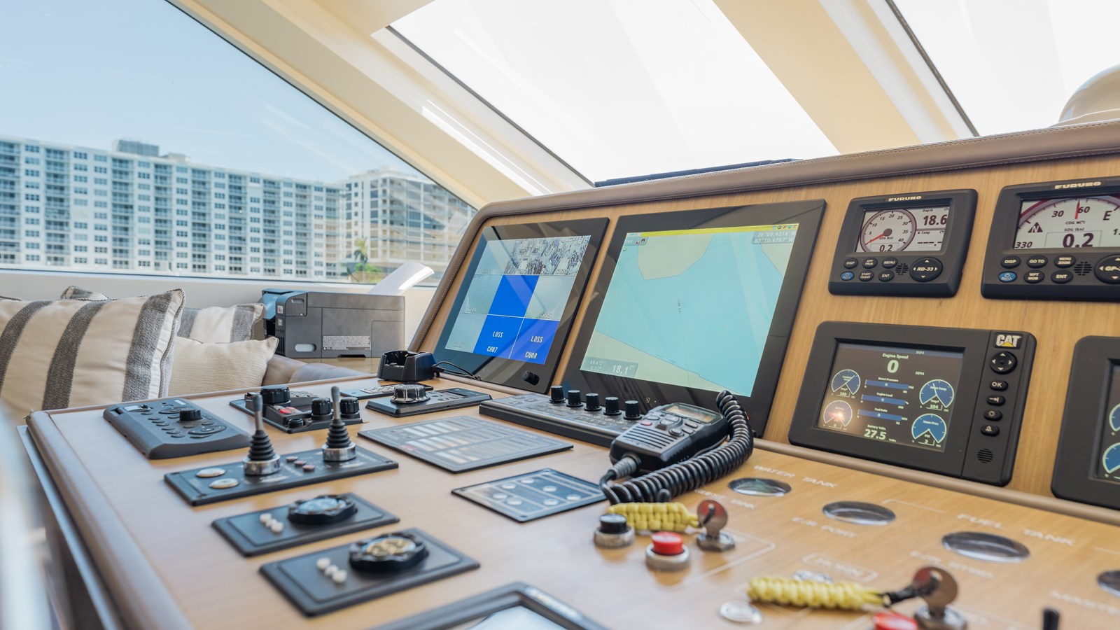 Hargrave Custom Yachts Motor Yacht SEASEID For Sale