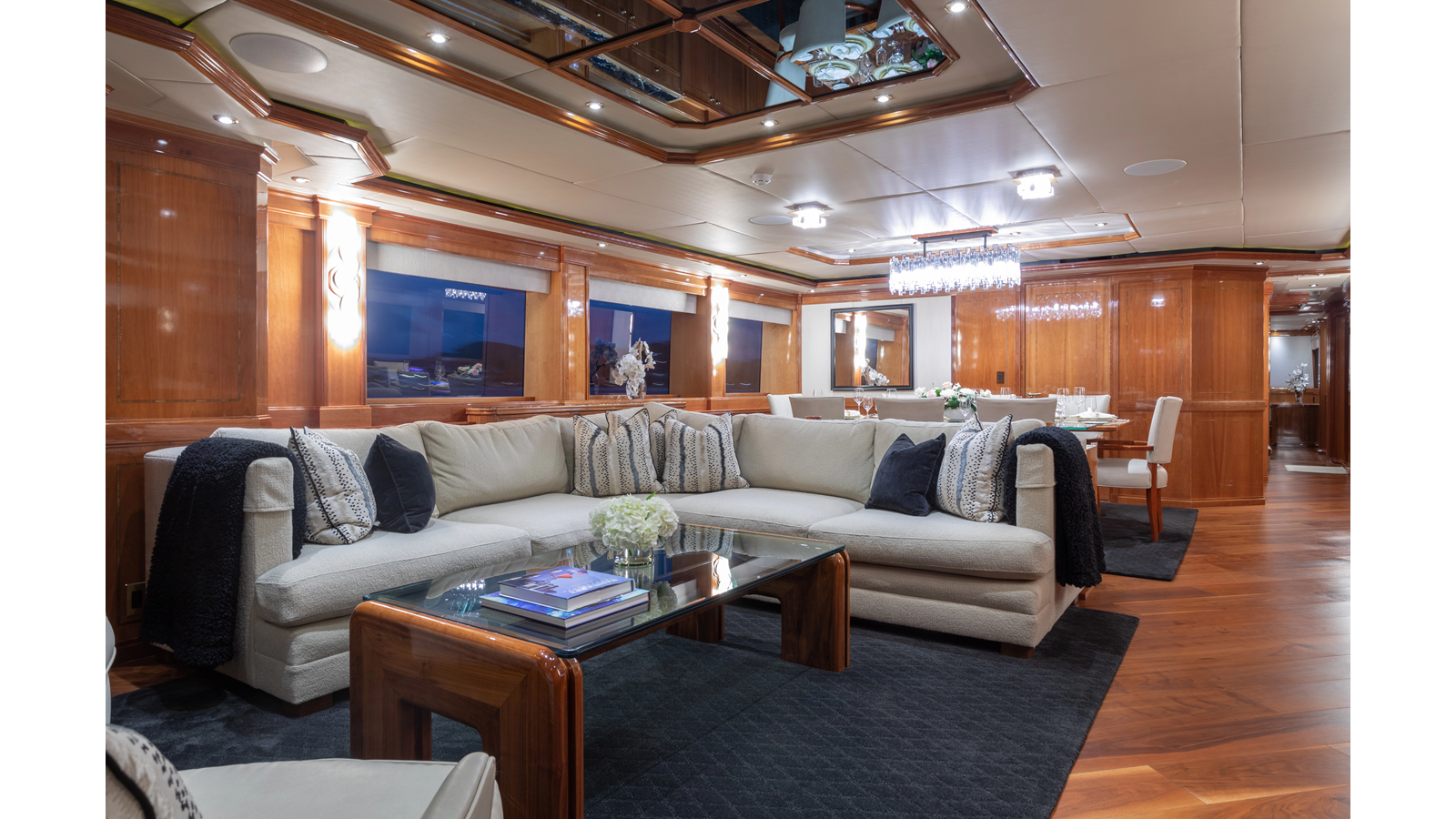 Palmer Johnson Motor Yacht TEMPTATION For Sale
