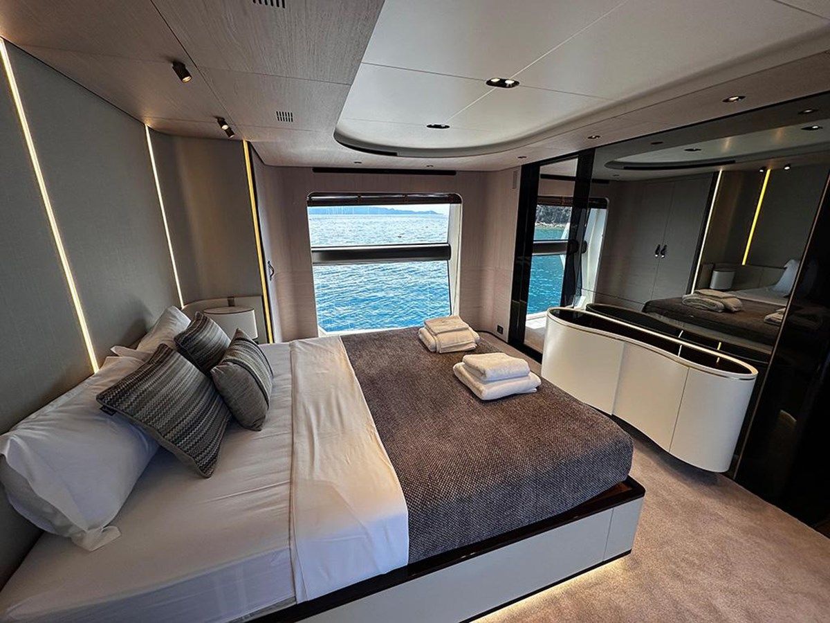 Azimut Yachts Motor Yacht ALEX10 For Sale