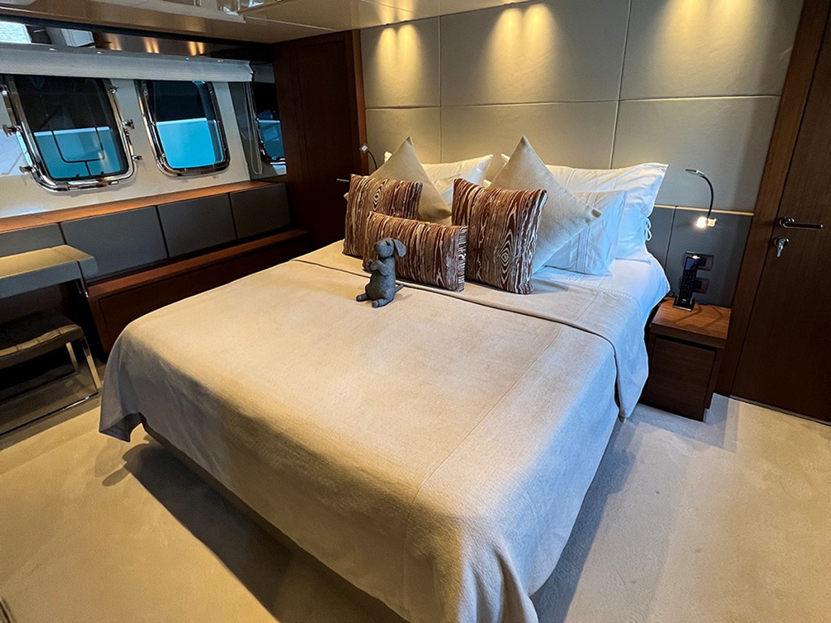 Sanlorenzo Yachts Motor Yacht La Isla For Sale