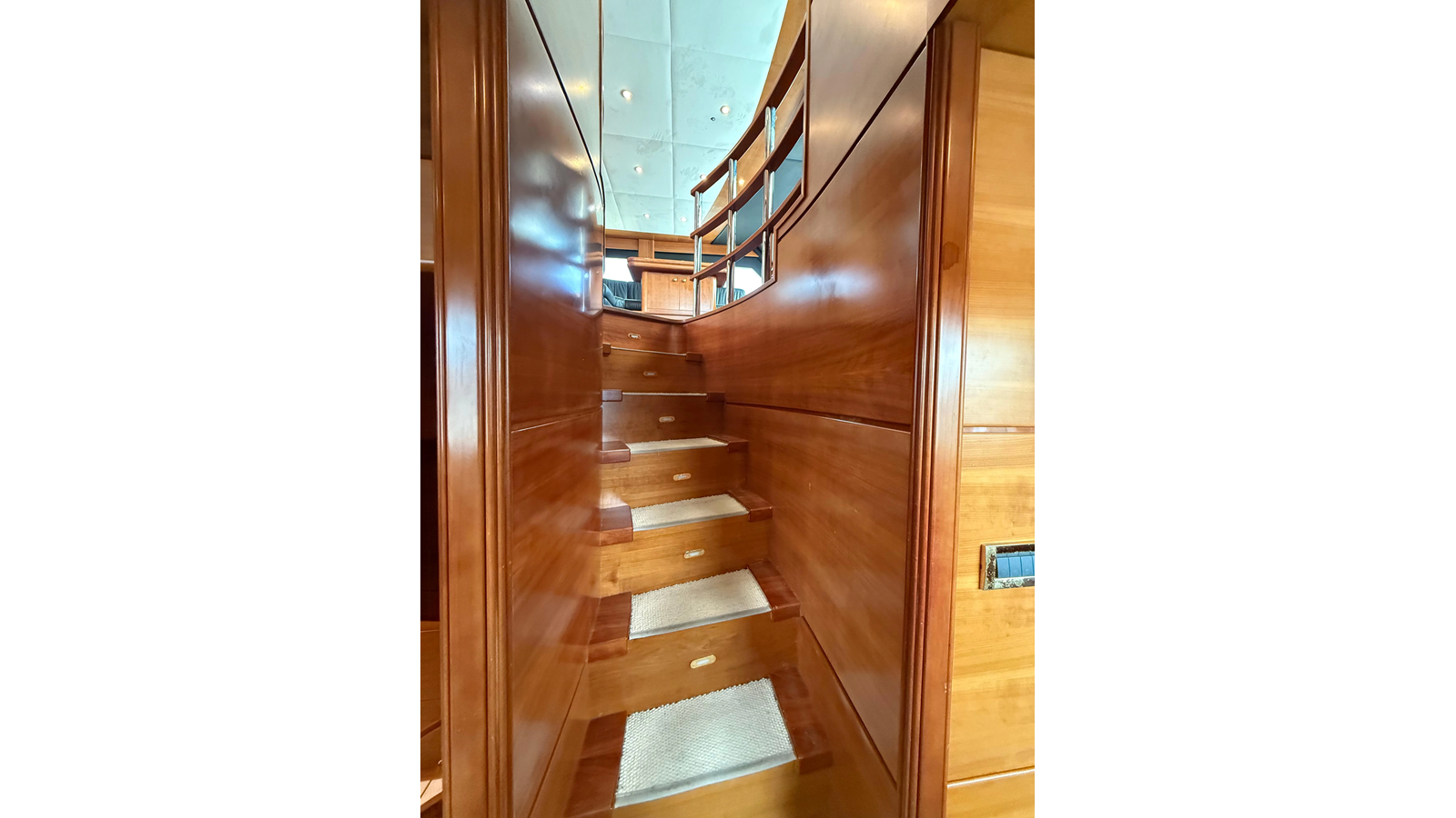 Ses Custom Motor Yacht SUNRISE For Sale