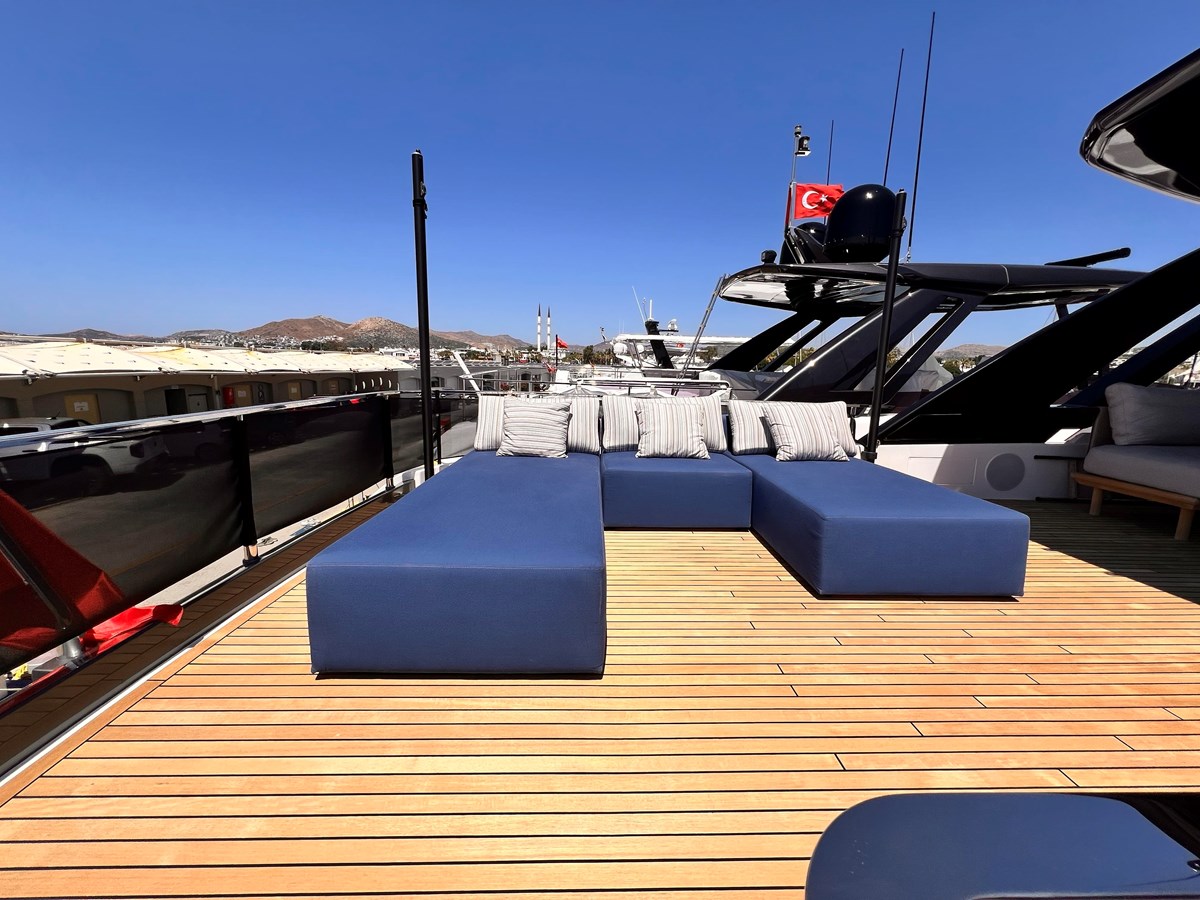Ferretti Yachts Motor Yacht LD For Sale