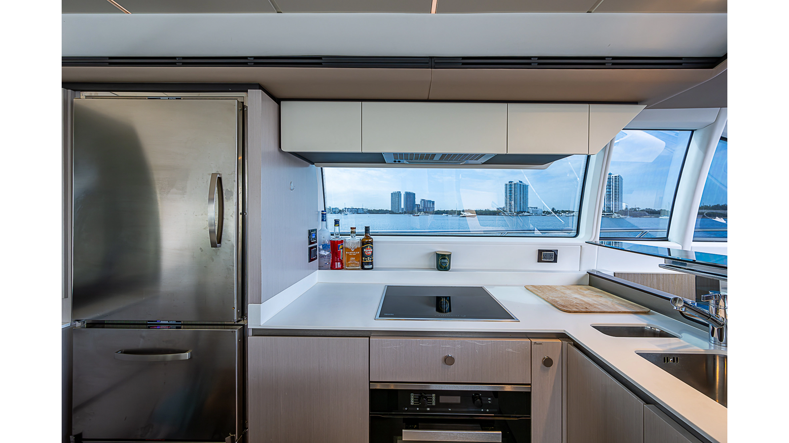Azimut Yachts Motor Yacht LIQUID ASSET For Sale