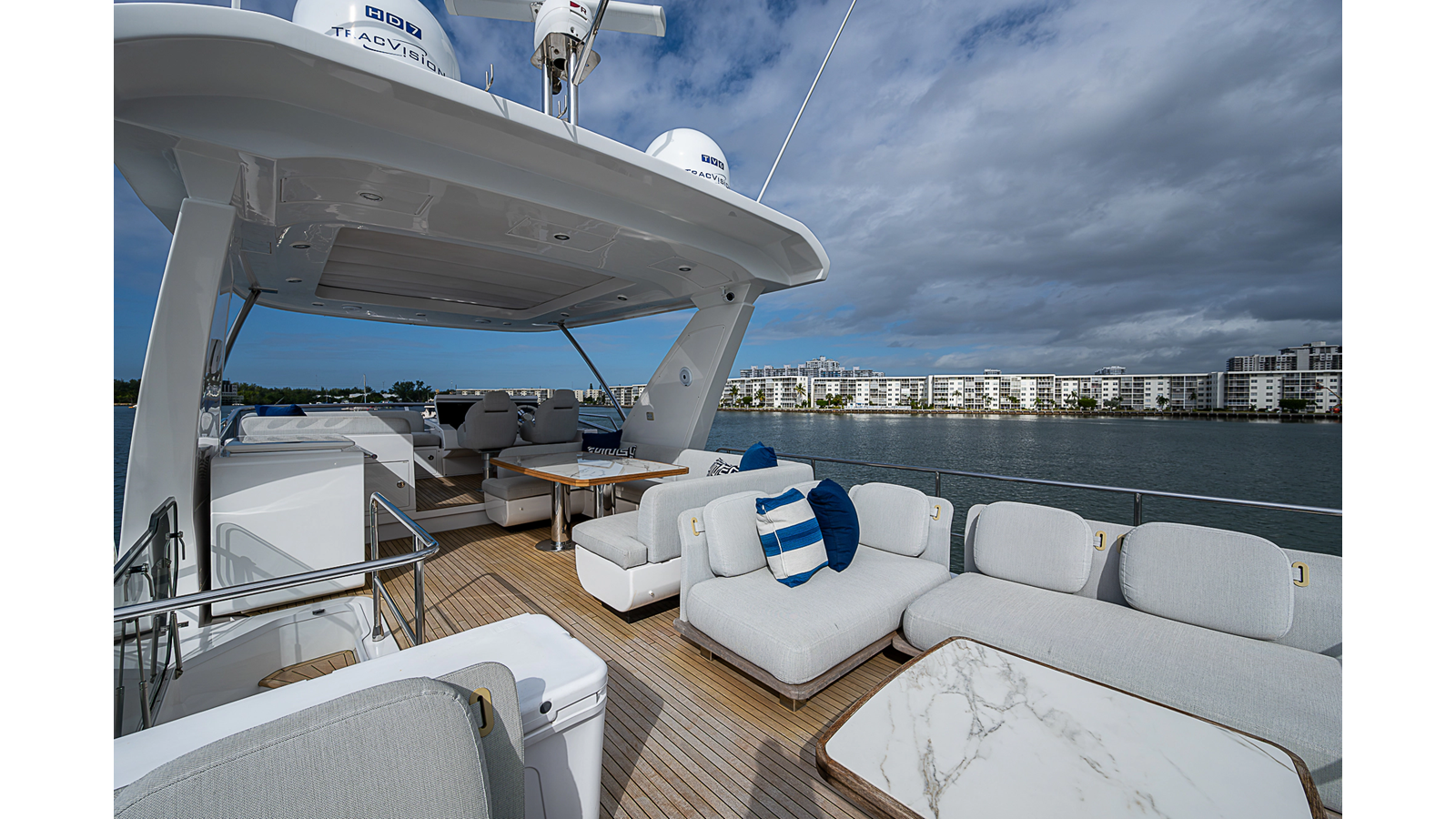 Azimut Yachts Motor Yacht LIQUID ASSET For Sale