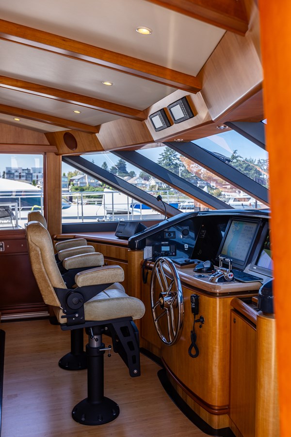 West Bay Motor Yacht Dawn Trader VII For Sale