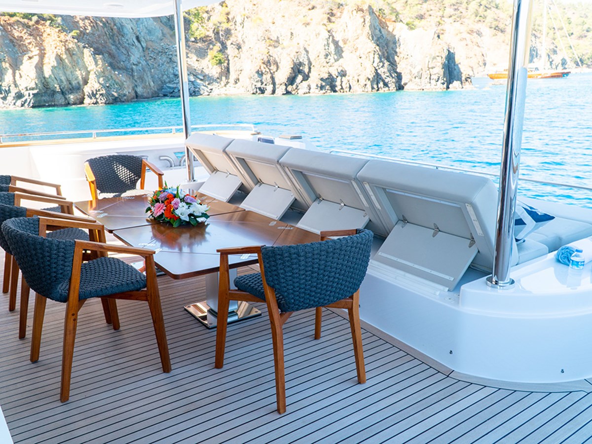 Custom Line Motor Yacht Shells X For Sale