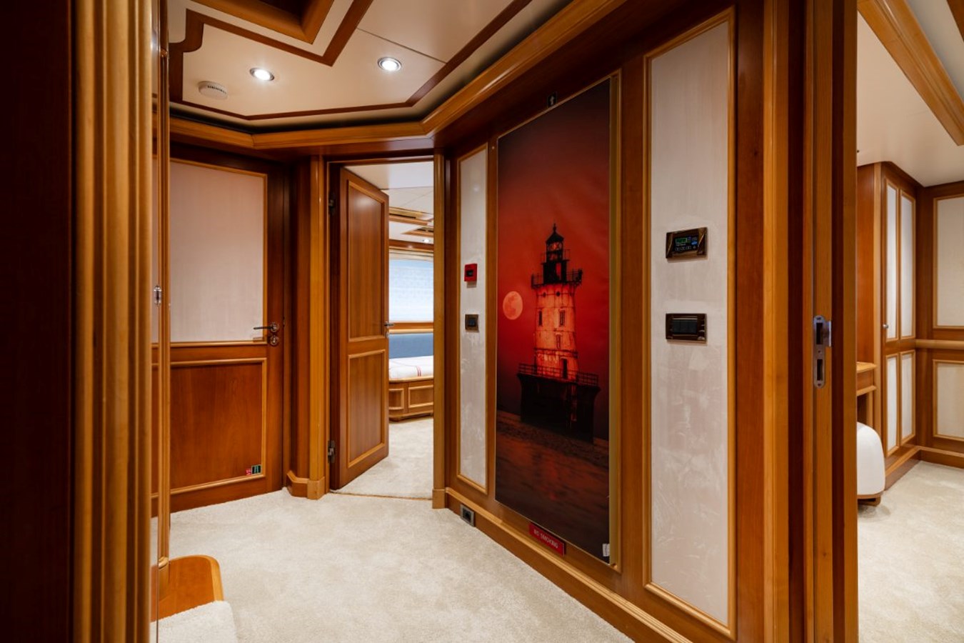 Crn Motor Yacht EMOTION 2 For Sale