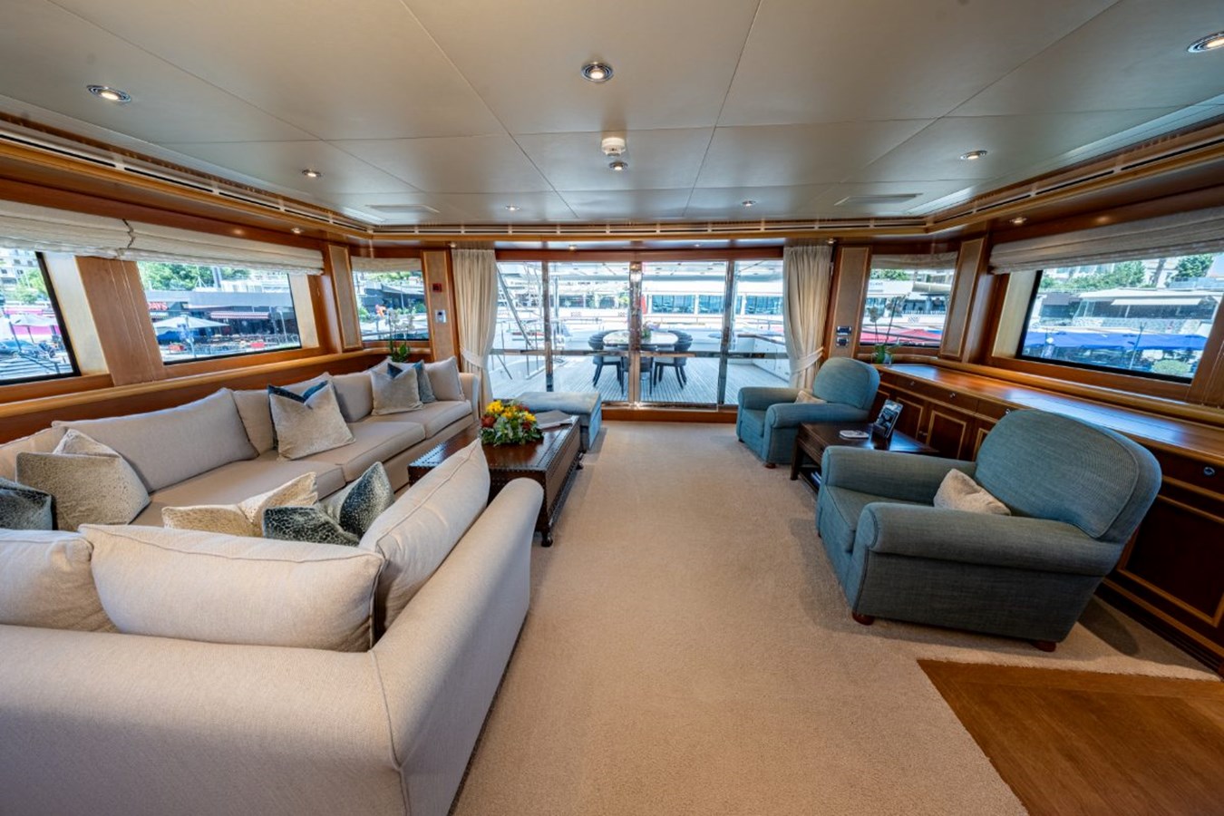 Crn Motor Yacht EMOTION 2 For Sale