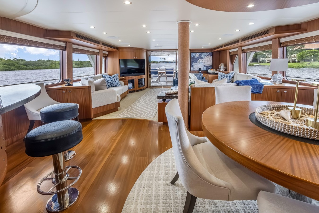 Cheoy Lee Motor Yacht AURORA For Sale
