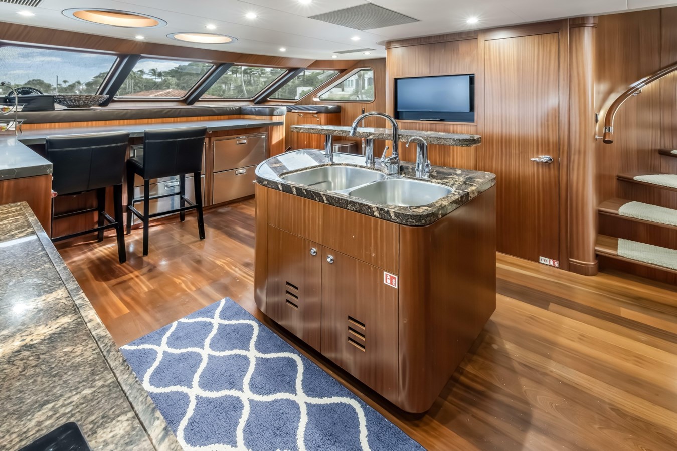 Cheoy Lee Motor Yacht AURORA For Sale