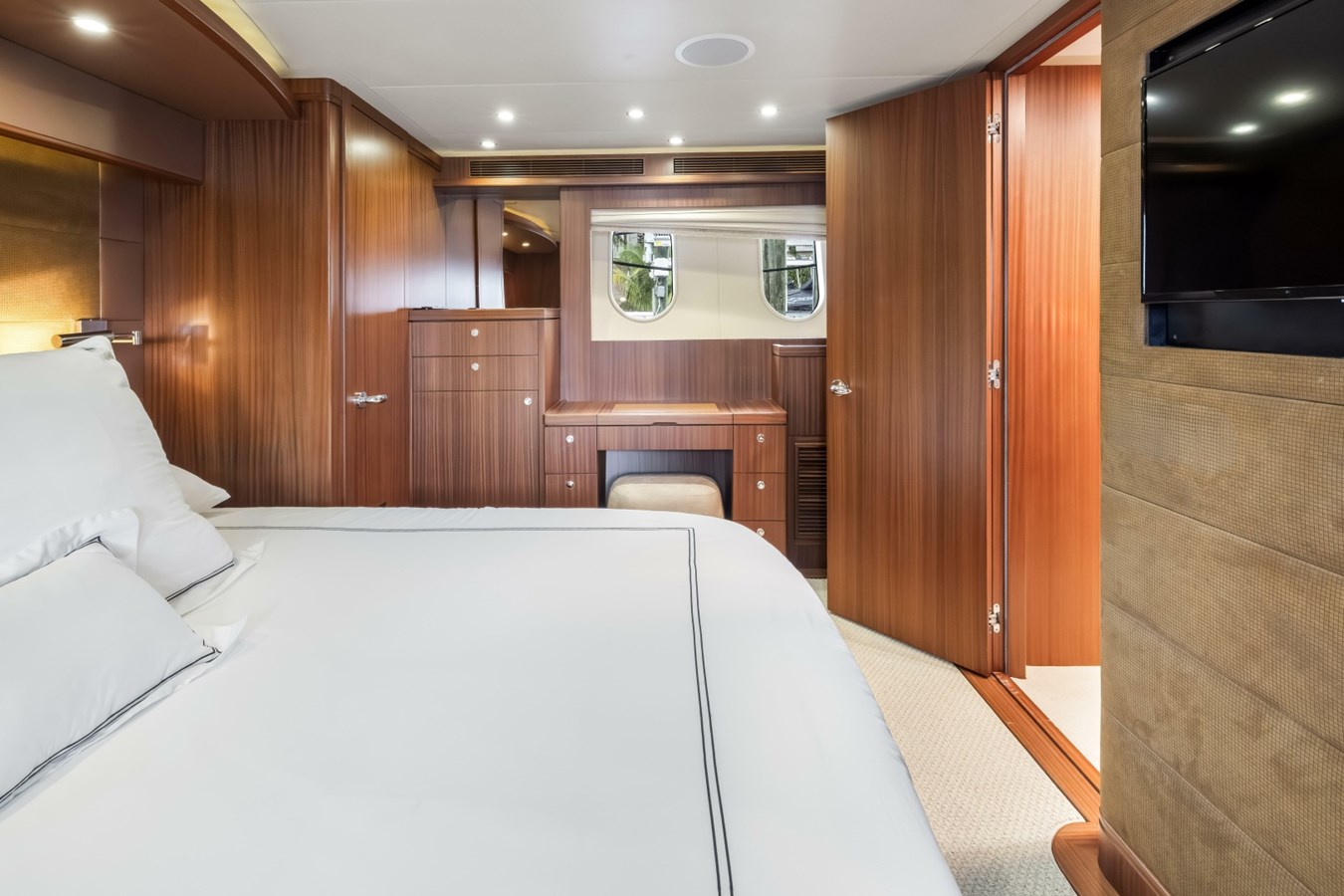 Cheoy Lee Motor Yacht AURORA For Sale