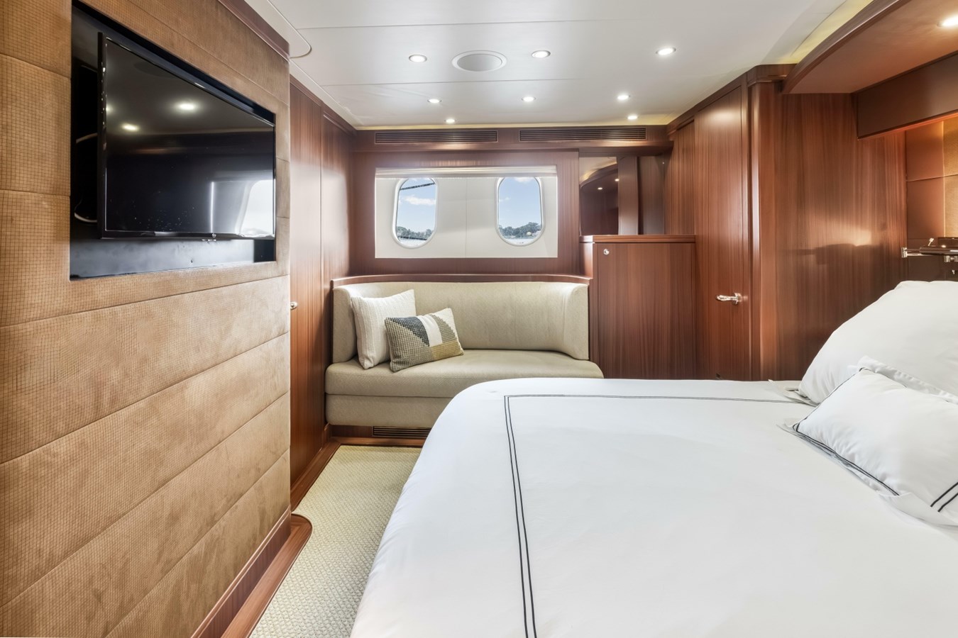 Cheoy Lee Motor Yacht AURORA For Sale