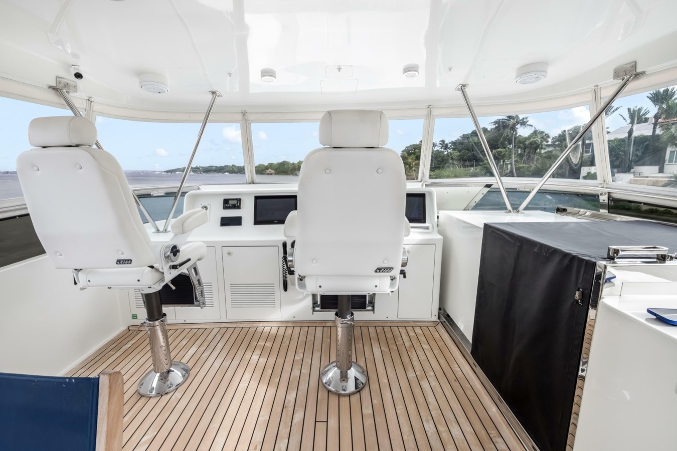 Cheoy Lee Motor Yacht AURORA For Sale