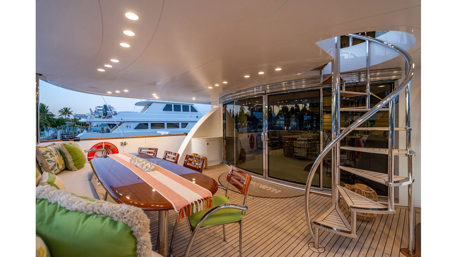 Hargrave Custom Yachts Motor Yacht TRUE NORTH For Sale