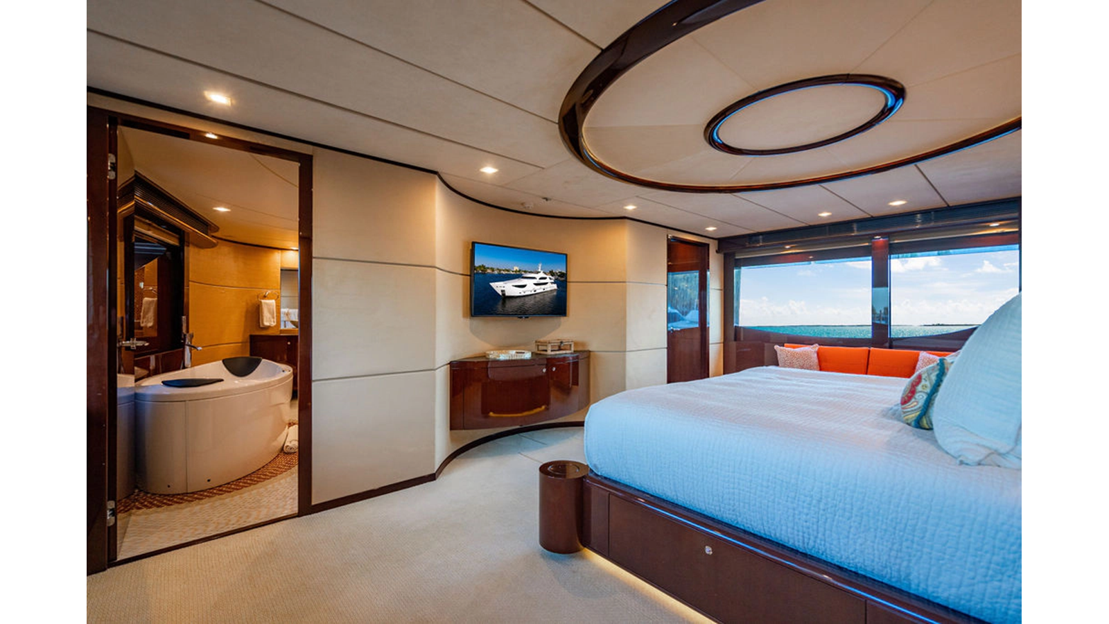 Hargrave Custom Yachts Motor Yacht TRUE NORTH For Sale