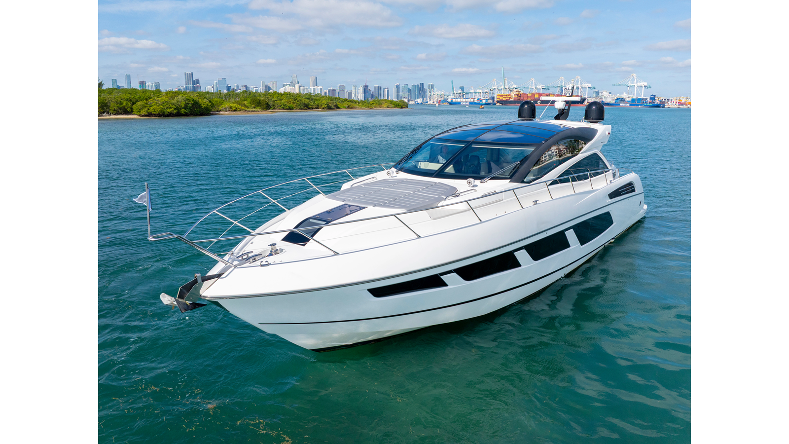 Sunseeker Motor Yacht Gravitas For Sale