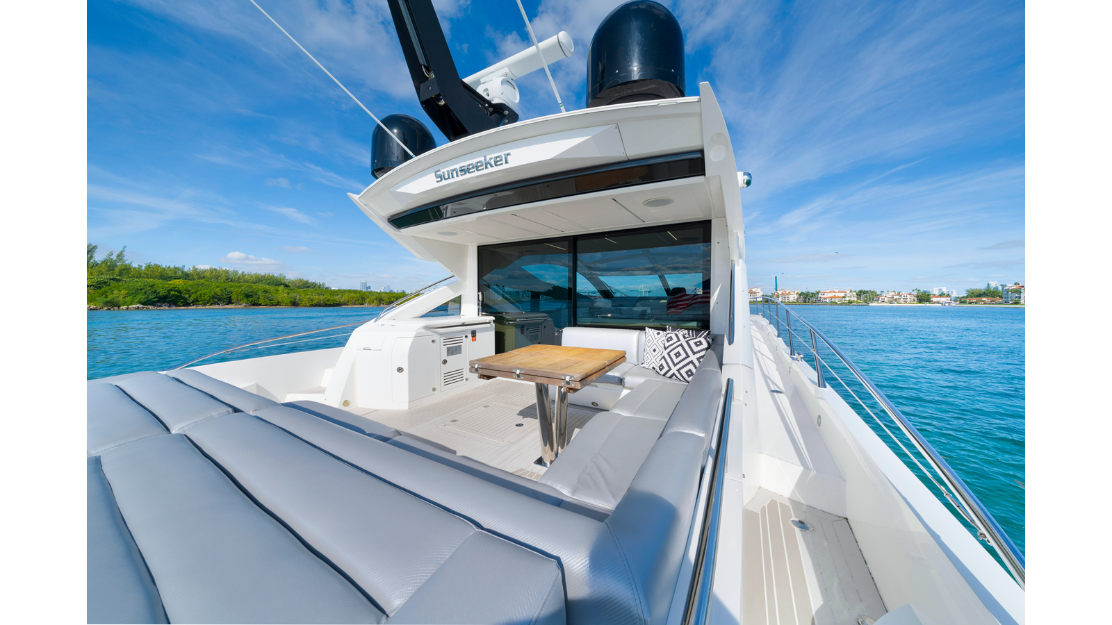 Sunseeker Motor Yacht Gravitas For Sale