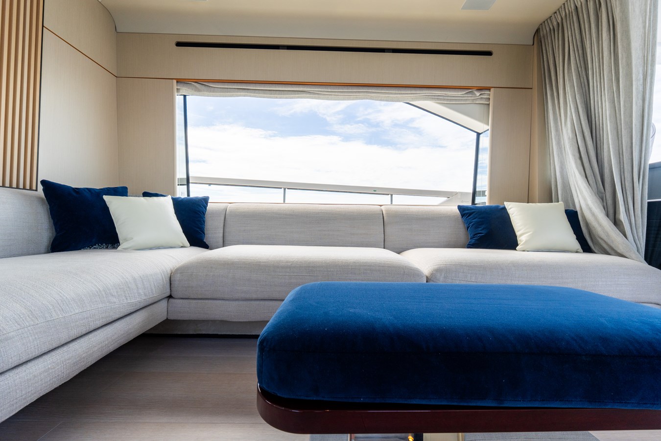 Azimut Yachts Motor Yacht GONE PHISHING For Sale
