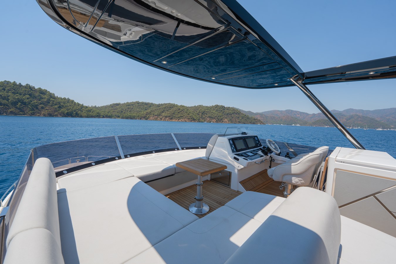 Sunseeker Motor Yacht Naama For Sale