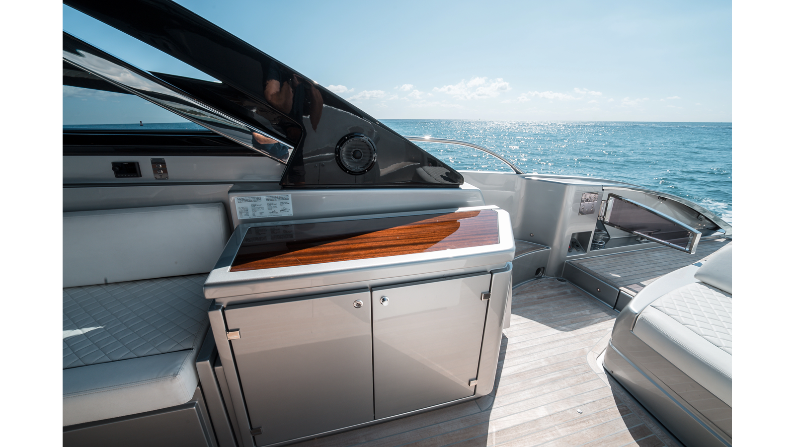 Riva Yacht Cruising Yacht BEL SOGNO For Sale