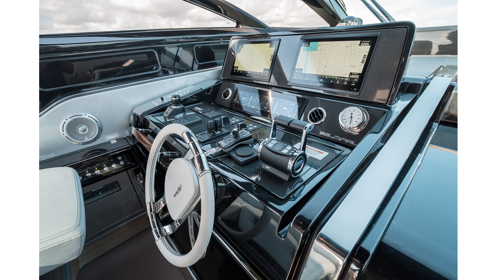 Riva Yacht Cruising Yacht BEL SOGNO For Sale