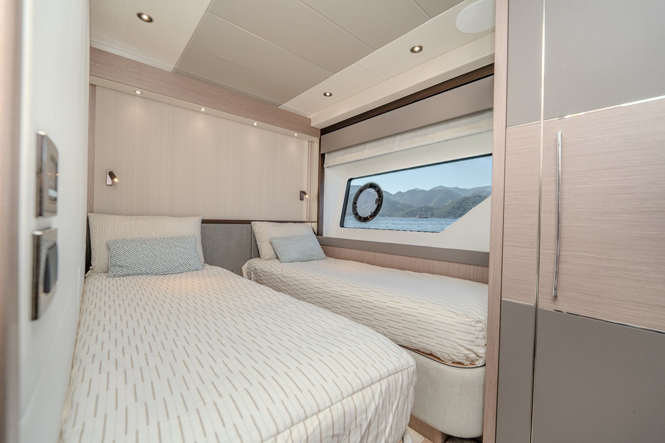 Sunseeker Motor Yacht Naama For Sale