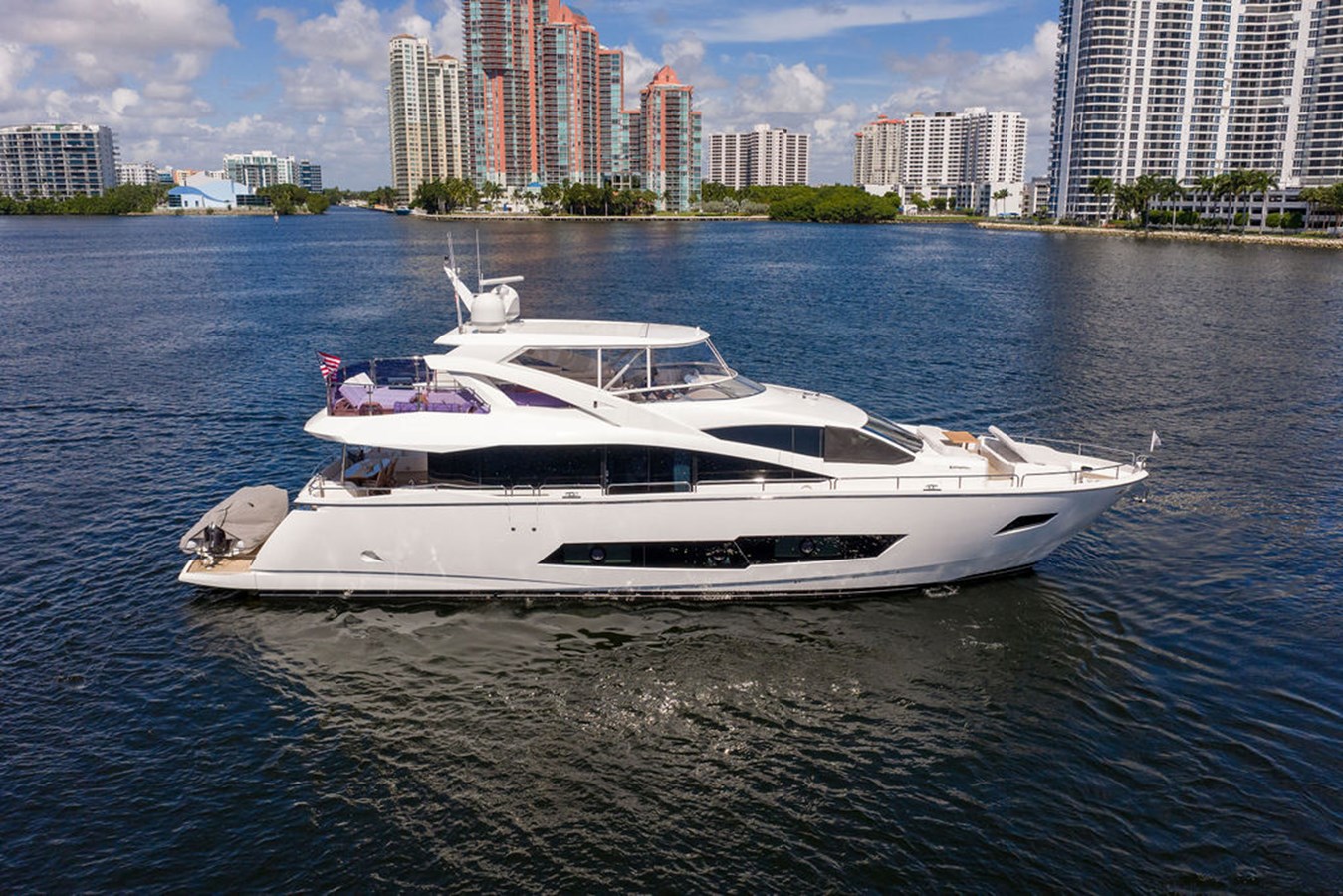 Sunseeker Motor Yacht SEA ZAR For Sale